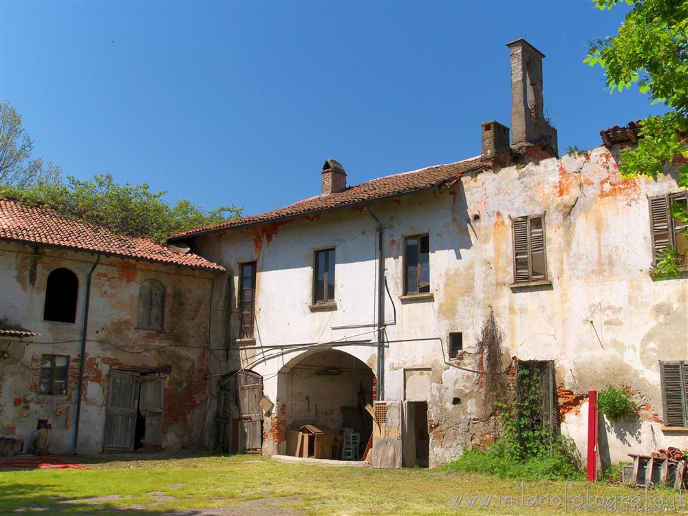 Milan (Italy) - Old houses of the village of Assiano, one of the many villages of Milan